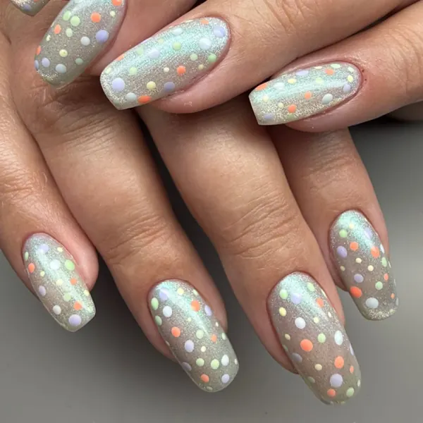 Polka-dot nail art